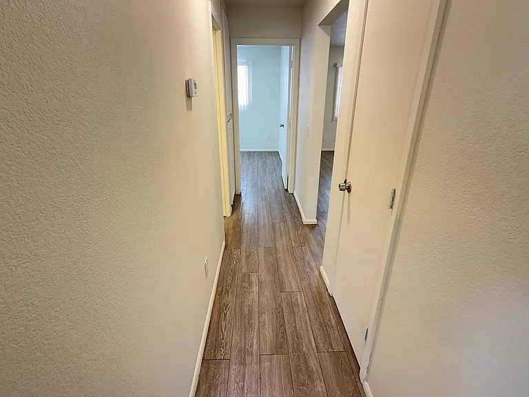 4418 N 53Rd Ln — Photo 34