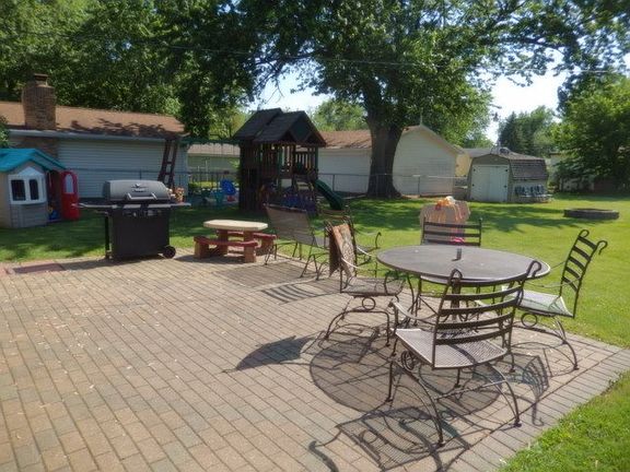 2nd image of 423 Burke Dr