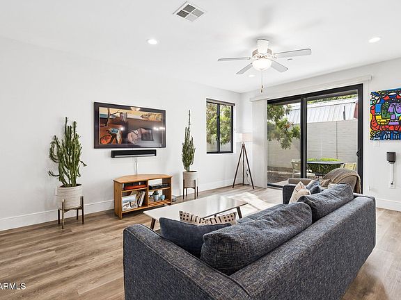 5th image of 167 E LEXINGTON Avenue