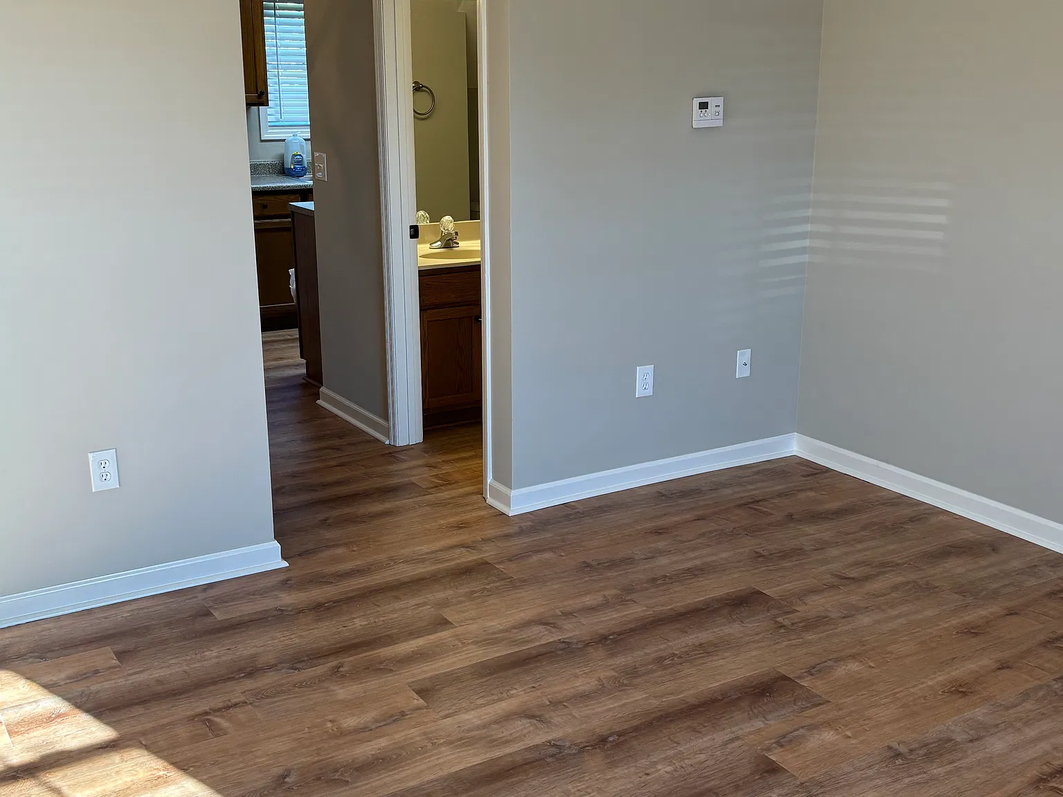 254 Marcellus Dr — Photo 3