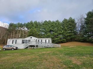 1222 Austin Ln, Chilhowie, VA 24319
