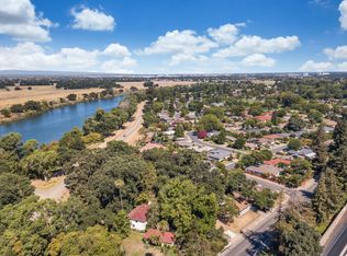 5720 Riverside Blvd, Sacramento, CA 95822