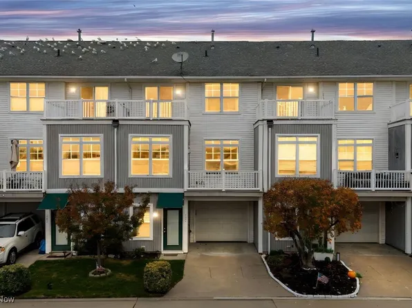 289 W Marina Pkwy, Lorain, OH 44052