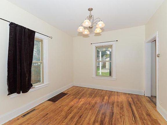 5th image of 3508 35th Ave S