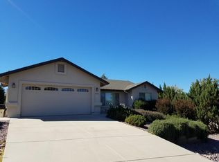 980 N Stirrup High Dr W, Dewey, AZ 86327