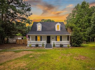 3532 Foxhaven Dr, Gloucester, VA 23061