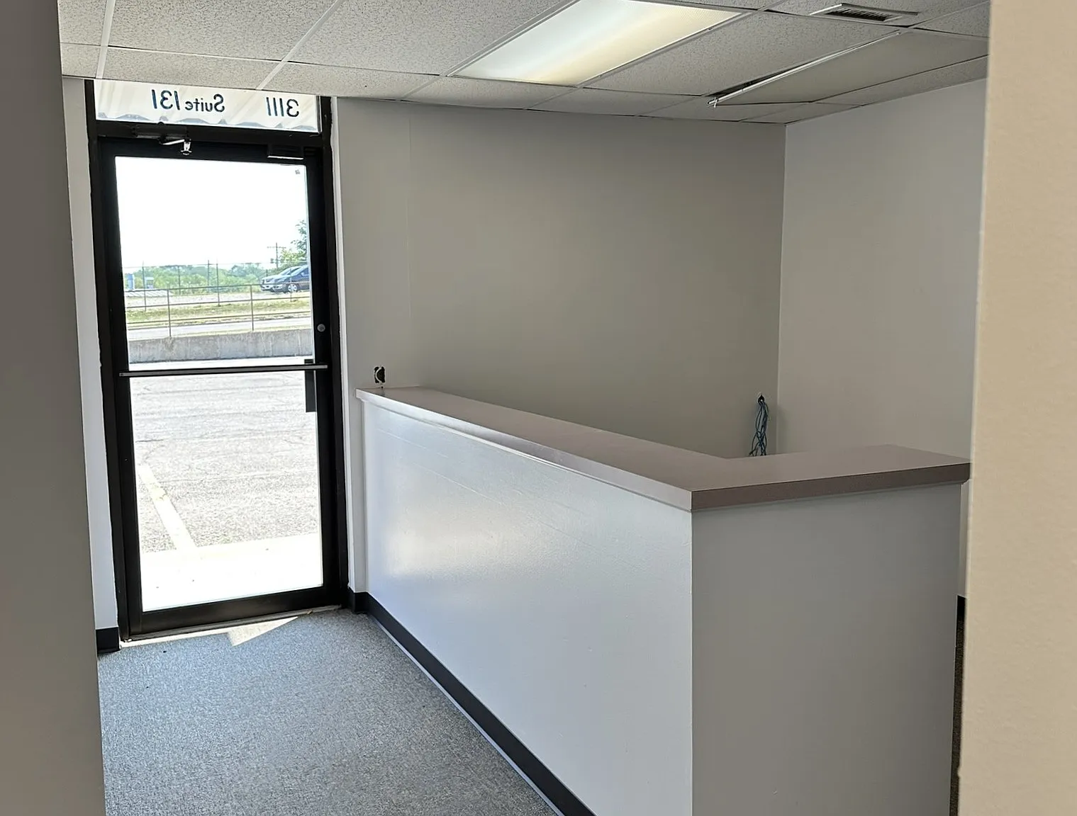 1920sf Office Space for Lease — Photo 2