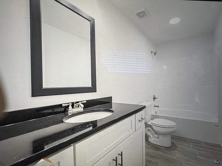 109 Leisure Pointe Cv — Photo 15