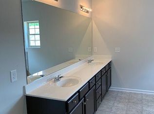 140 Fanleaf Dr, Fairburn, GA 30213