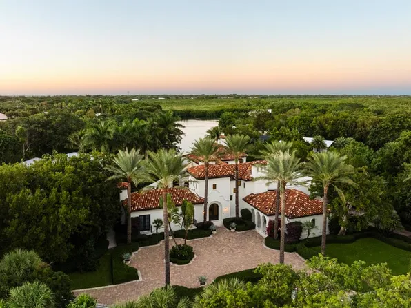 21 S Bridge Ln, Key Largo, FL 33037