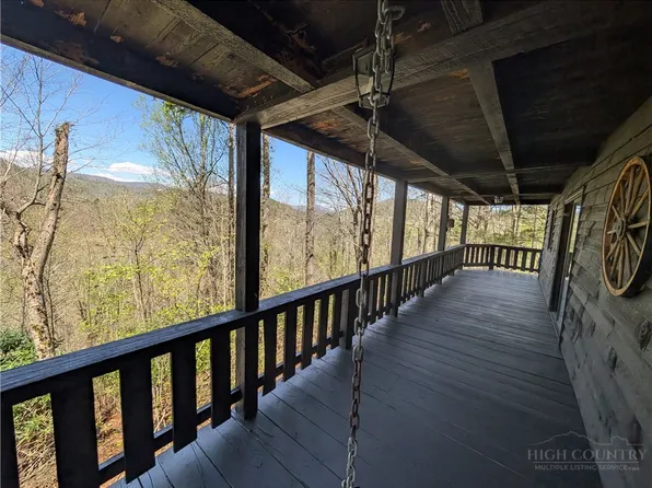 304 McGuire Road, Sugar Grove, NC 28679