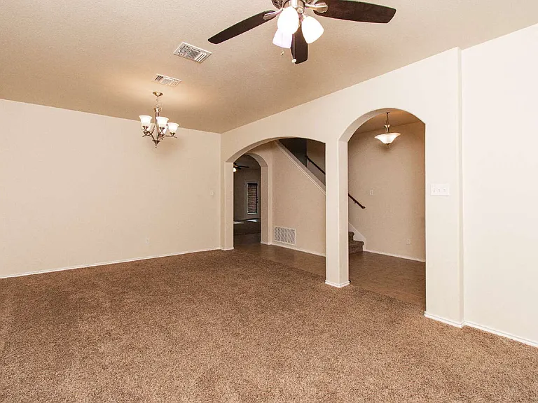 6509 Creek Land Rd — Photo 13