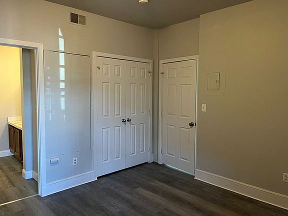 5th image of 301 E King St #313-4