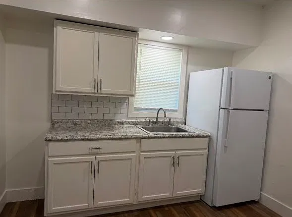3 bed, 1091 sqft, $1,604 — Photo 4