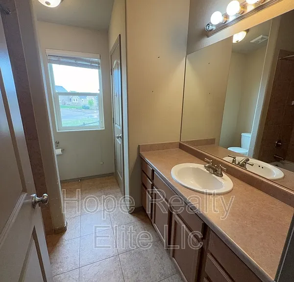 10931 Glen Canyon Dr — Photo 14