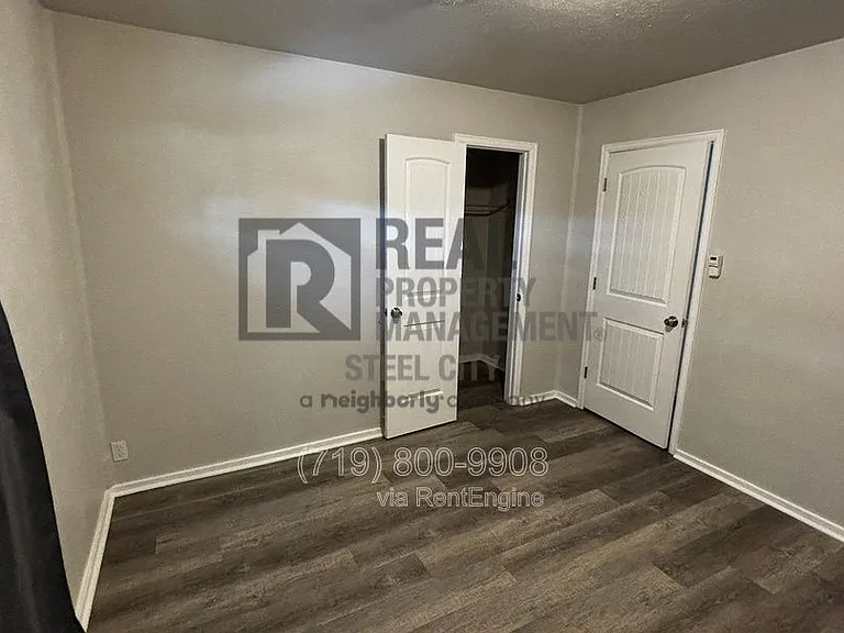 1428 E Orman Ave — Photo 8