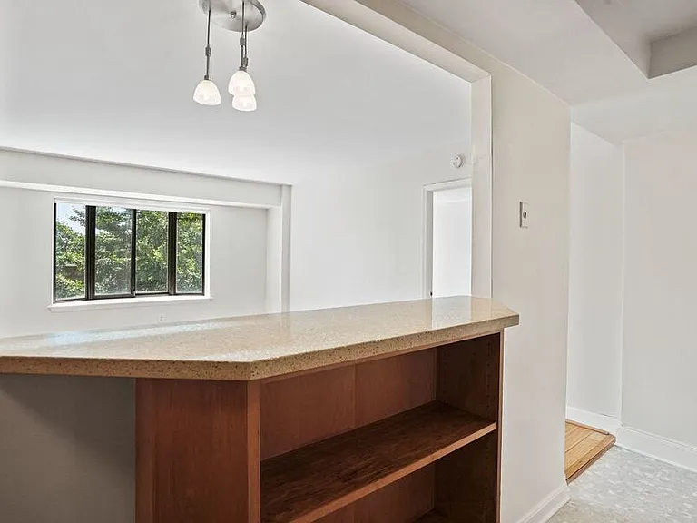 1825 T St NW #304 — Photo 7