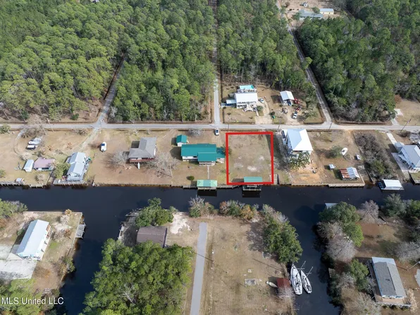 0 Avenue D #11&1, Bay Saint Louis, MS 39520