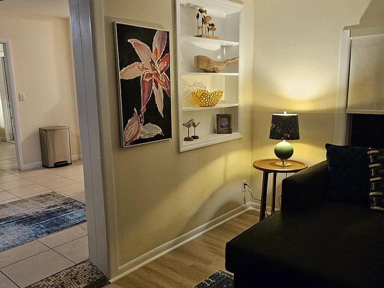 221 Condict Dr #5 — Photo 2