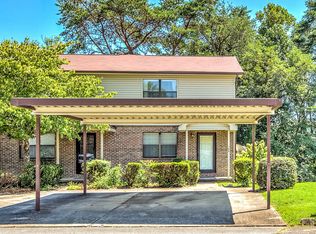 148 High Point Ln, Oak Ridge, TN 37830