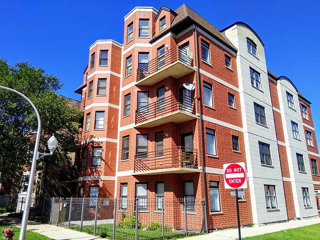 1st image of 4755 S Saint Lawrence Ave #C3