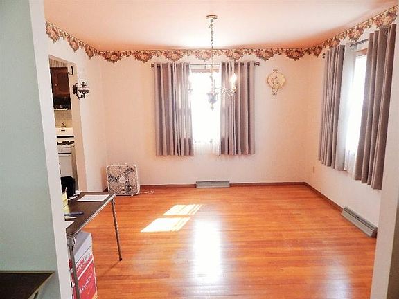 5th image of 1602 Monticello Park Dr