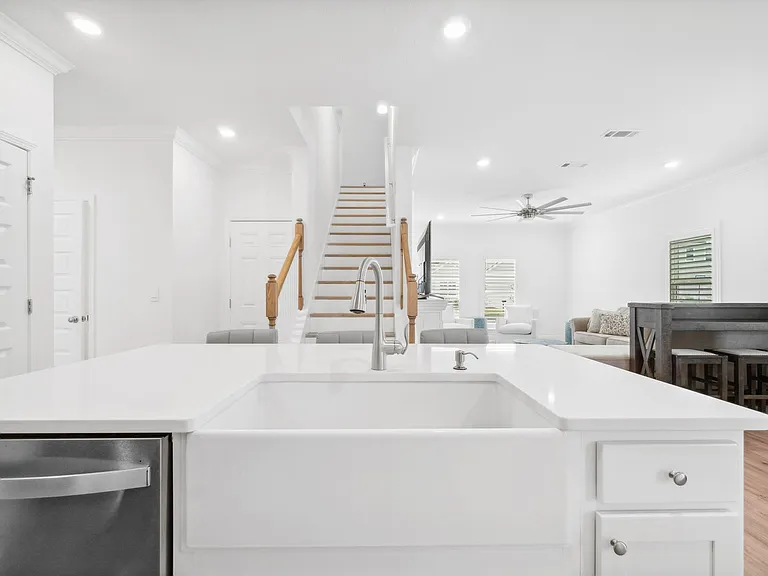 627 Las Roblas Grande Dr — Photo 10