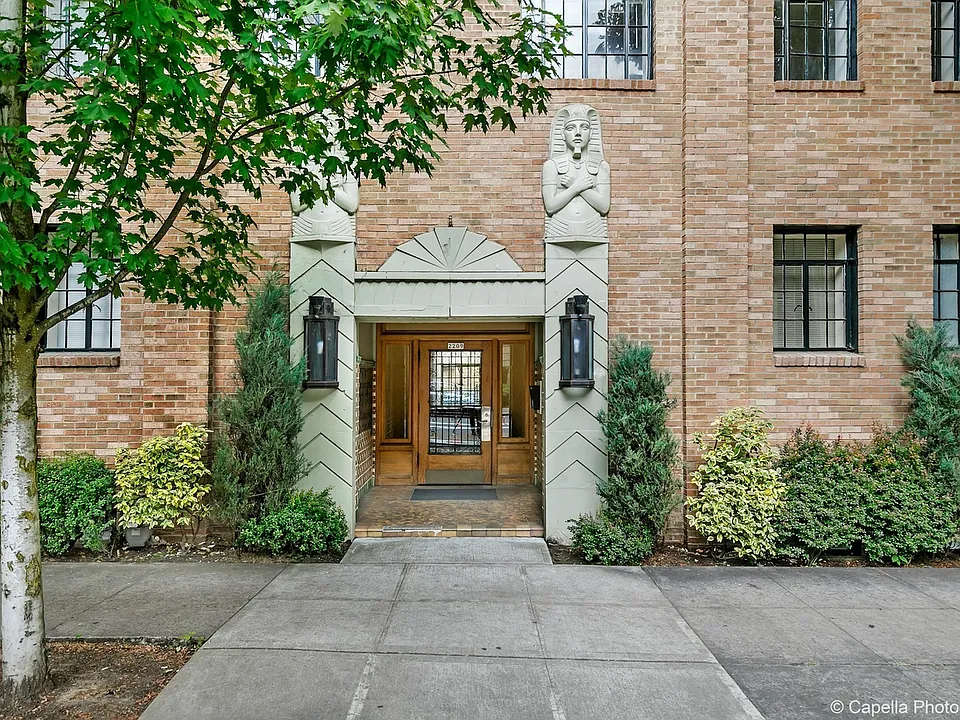 Manhattan Apartments