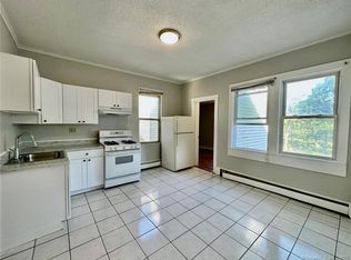 903 Congress Ave, New Haven, CT 06519