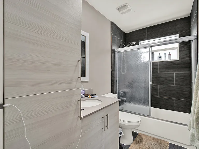 216 Calabria Ave #11 — Photo 7