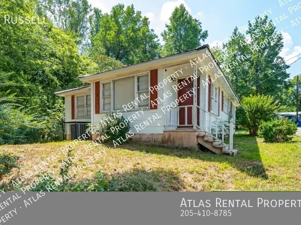 3 Russell Dr, Adamsville, AL 35005