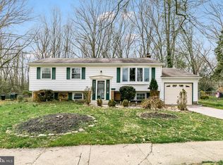236 Woods Ln, Somerdale, NJ 08083