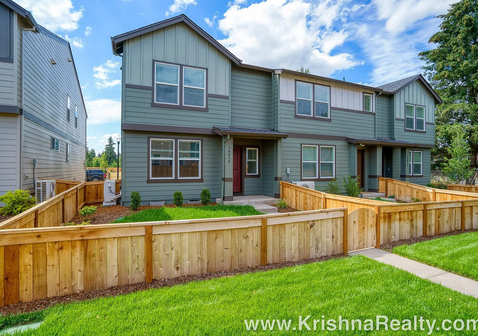 Beautiful One-Year-Old New Construction 3-Bedroom, 2.5-Bath DR Horton Townhome for Rent — Photo 2