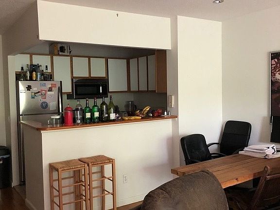 2nd image of 699 Bergen St #3