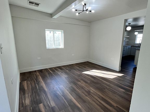 Dining off living to kitchen