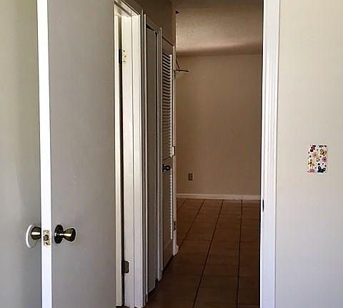 5th image of 2326 Townsquare Dr