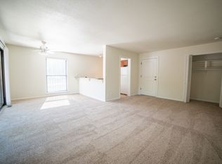 3724 Locust St APT 5, Kansas City, MO 64109