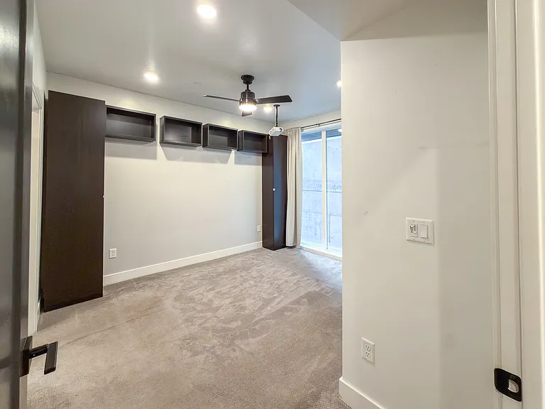 933 S Washington St #111 — Photo 13