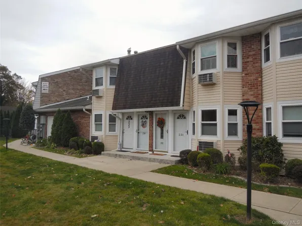234 Millard Avenue #234, West Babylon, NY 11704