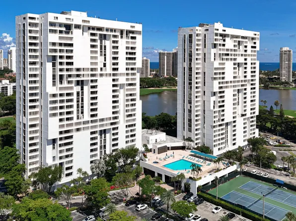 20225 NE 34TH Court #817, Miami, FL 33810