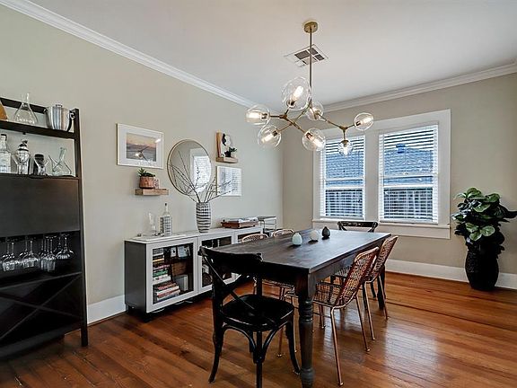 3rd image of 311 Northwood St