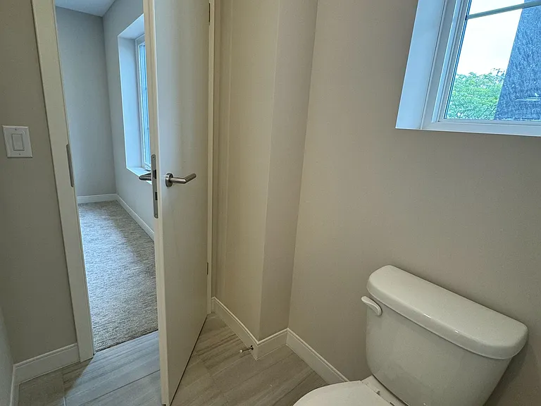 119 Lincoln St #304 — Photo 22