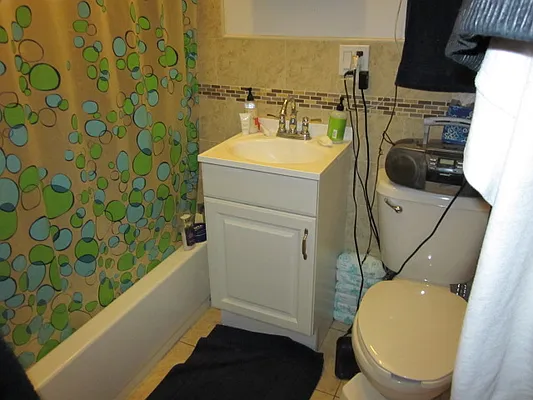 Rented by Empire One Realty | media 42