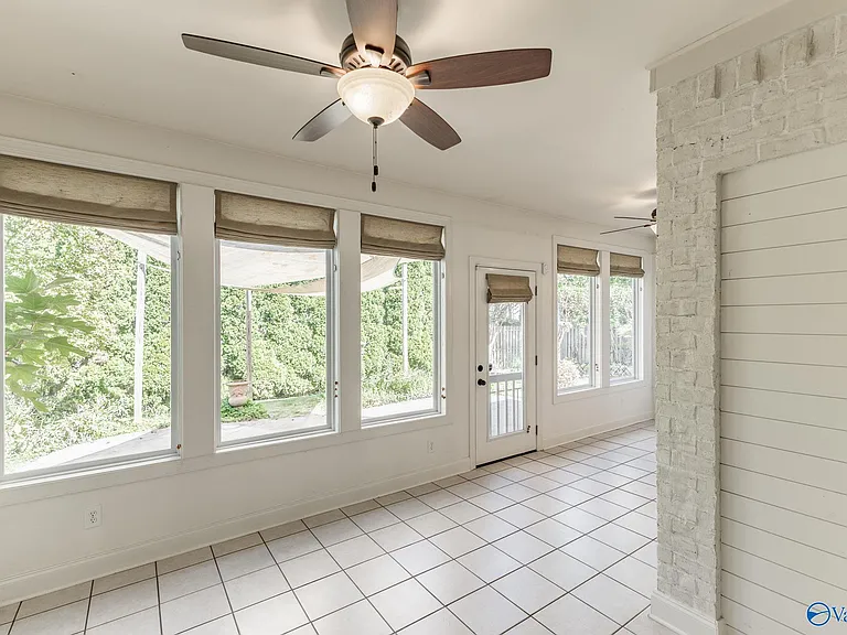 125 Monument Ln — Photo 8