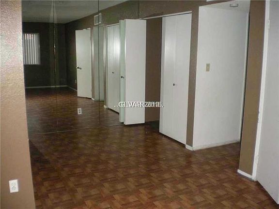 4th image of 4671 W Monterey Cir #4