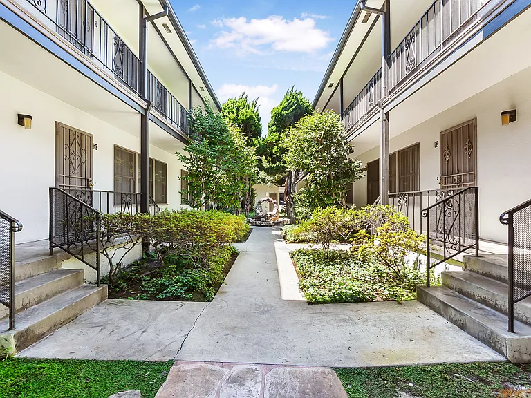 4839 W Slauson Ave — Photo 4