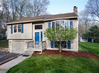 353 Station St, Coventry, RI 02816