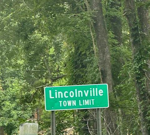 4th image of 915 Lincolnville Rd