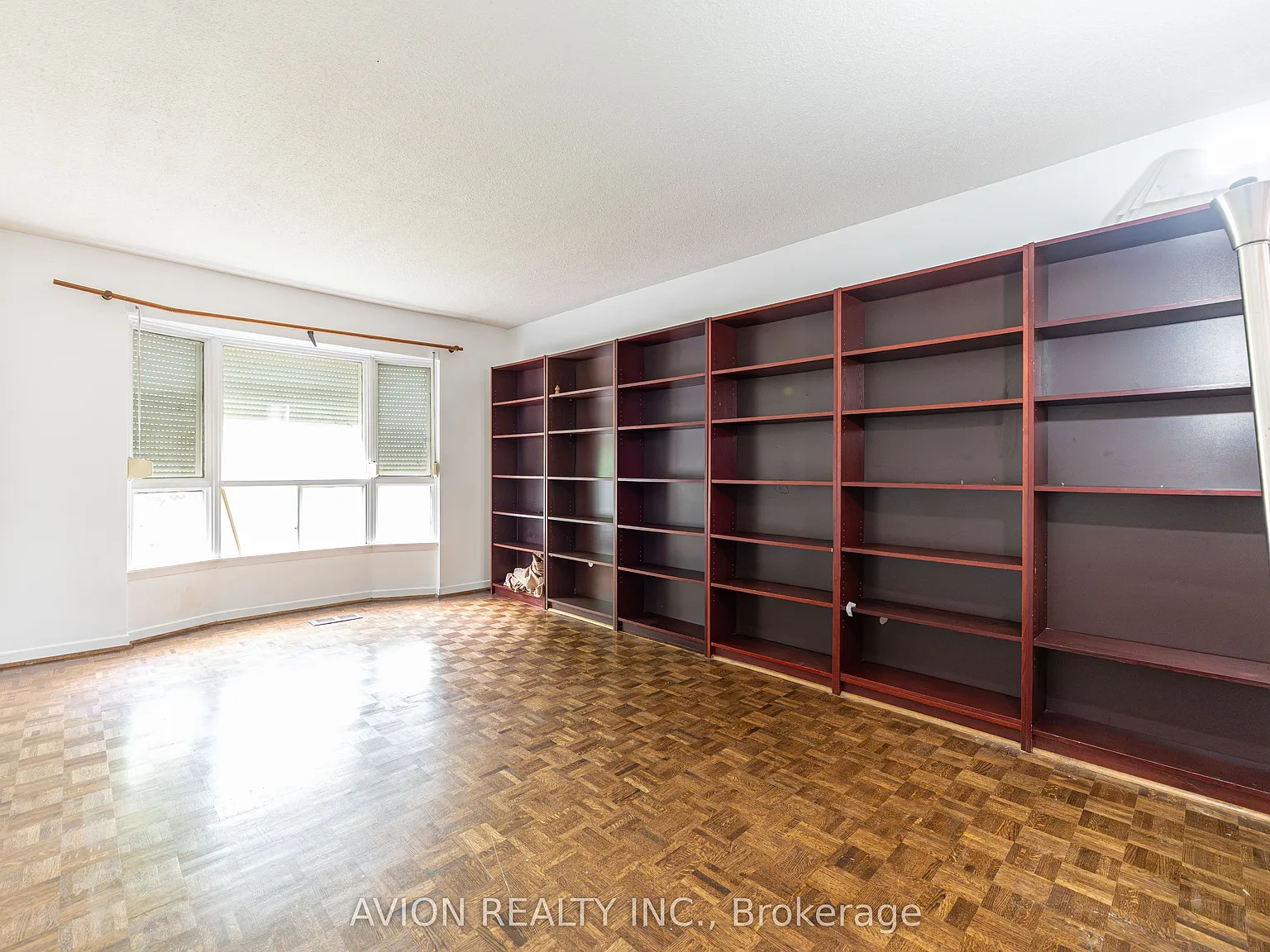 4 bed, $3,200 — Photo 4