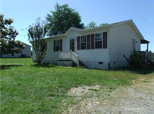 1235 Shores Rd, Goodspring, TN 38460